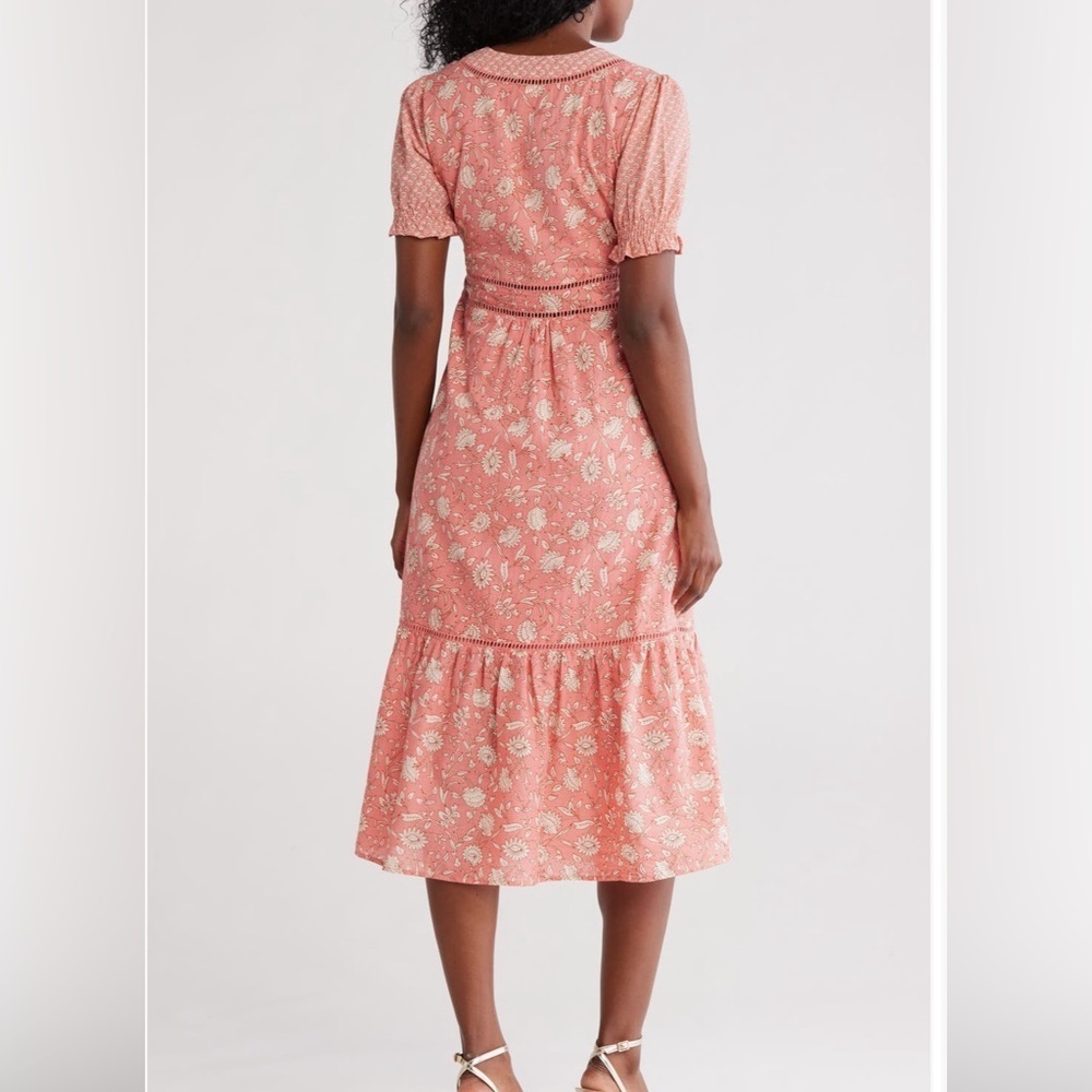Maisie Elegant Coral Floral Dress with Crochet Trim Side Zipper Various Sizes - Picture 4 of 14